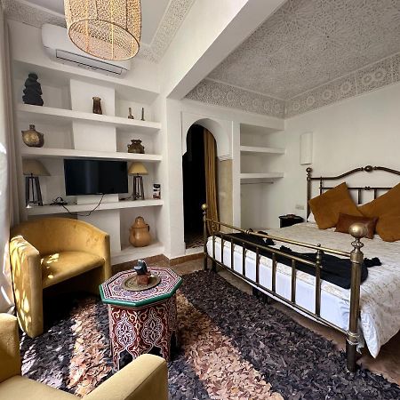 Riad103 piscine Rooftop, jacuzzi&hammam SPA Marrakesh Buitenkant foto