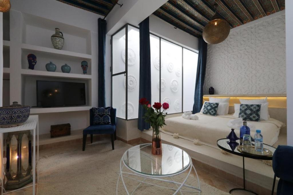 Riad103 piscine Rooftop, jacuzzi&hammam SPA Marrakesh Buitenkant foto
