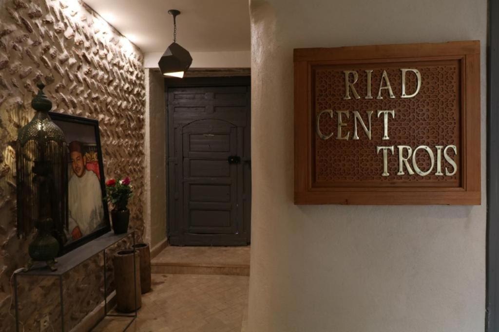 Riad103 piscine Rooftop, jacuzzi&hammam SPA Marrakesh Buitenkant foto