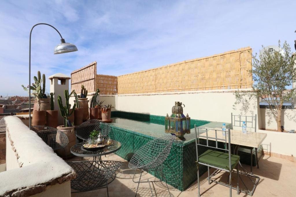 Riad103 piscine Rooftop, jacuzzi&hammam SPA Marrakesh Buitenkant foto