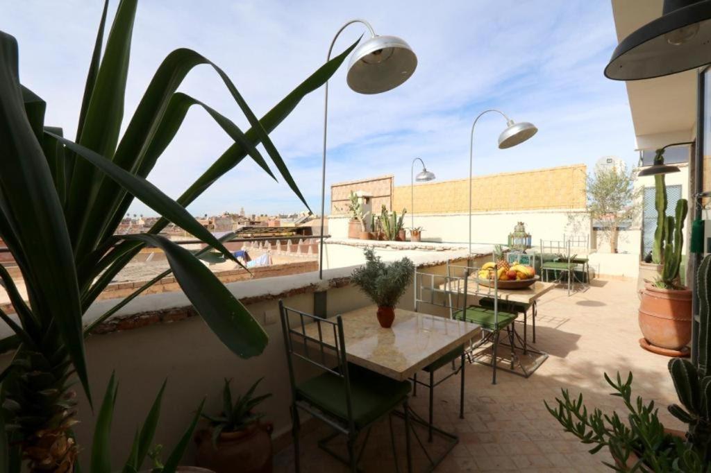 Riad103 piscine Rooftop, jacuzzi&hammam SPA Marrakesh Buitenkant foto