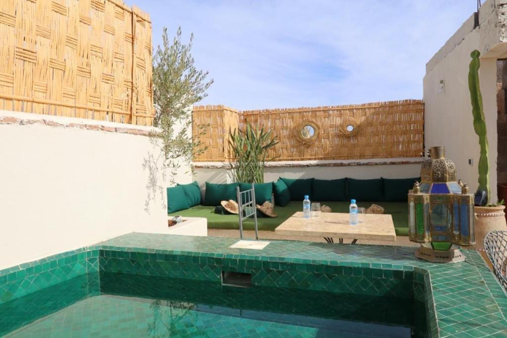 Riad103 piscine Rooftop, jacuzzi&hammam SPA Marrakesh Buitenkant foto